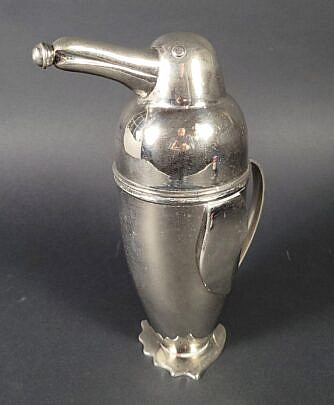 1822-1865 Penguin Shaker A