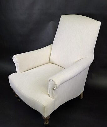1832-1865 Upholstered Chair A