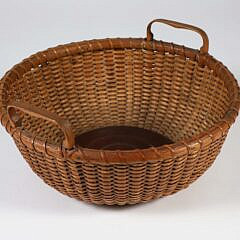 Mitchell Ray (1870-1956) Round Nantucket Sewing Basket with Carved Heart Handles
