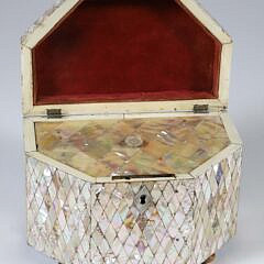 Late George III Mother of Pearl Tea Caddy, early 19th Century