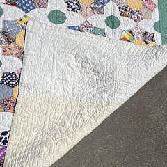 American Vintage Dresden Plate Variation Patchwork Quilt, circa 1930s