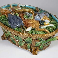 English Majolica Game Pie Tureen by Minton, 19th Century