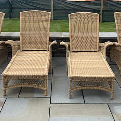 Set of Four Brown Jordan Resinweave Wicker Chaise Lounges