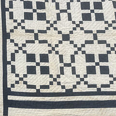 American Antique Blue and White Block and Chain Patchwork Quilt, 19th Century