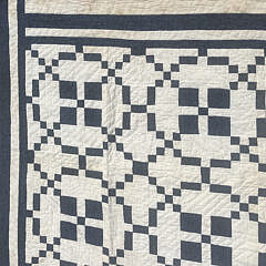 American Antique Blue and White Block and Chain Patchwork Quilt, 19th Century