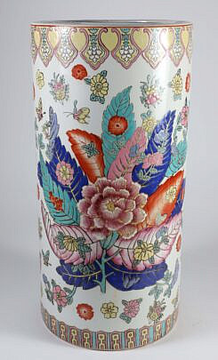 Imari Decorated Porcelain Umbrella Stand
