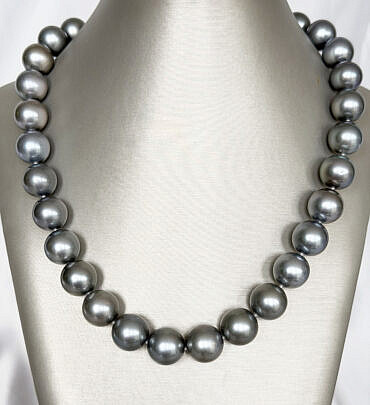 43385 Fine Tahitian South Sea Pearl Necklace A IMG_1031