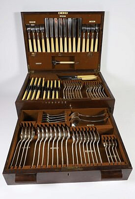 Mappin & Webb Canteen Set in Original Fitted Box