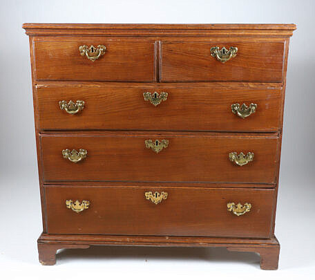 American Walnut Chest of Drawers circa 1800