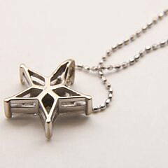 18k White Gold Invisible Set Kite Shaped Diamond Star Pendant, 14k White Gold Chain