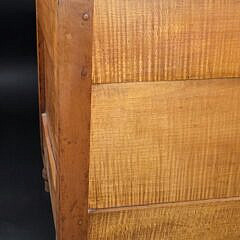 Antique American Tiger Maple Sheraton Sugar Chest Storage Trunk, 19th century