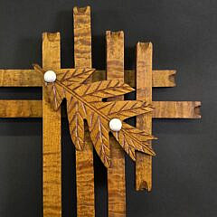 Vintage Tiger Maple Adirondack Tramp Art Criss Cross Frame, 20th century