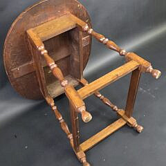 Antique American Bench Made Birdseye Maple Oval Tavern Table