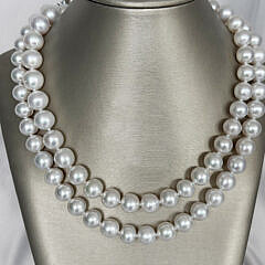 Fine 10mm x 12.7mm Lustrous White South Sea Pearl Opera Length Necklace