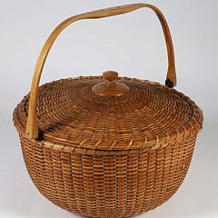 Scarce Ray Family Nantucket Woven Pie Basket