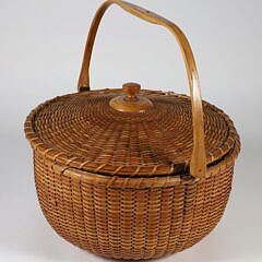 Scarce Ray Family Nantucket Woven Pie Basket