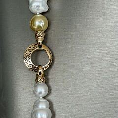 Fine 9mm x 16mm Gold and White south Sea Baroque Pearl Necklace