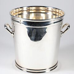 Vintage Reed & Barton Silver Plated Ice Bucket