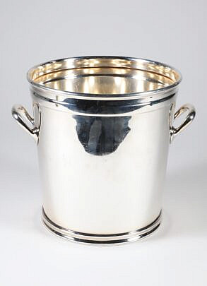 Vintage Reed & Barton Silver Plated Ice Bucket
