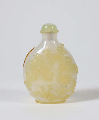 10-5712 Chinese Pale Yellow Overlay Snuff Bottle A 9801_2 JPG