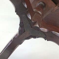 Fine Period Antique Massachusetts Chippendale Tilt Top Tea Table