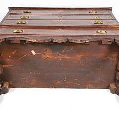 American Sheraton Fan Inlaid Mahogany Chest of Drawers, 19th Century