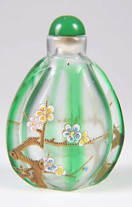Chinese Enameled Green Cut to Colorless Glass Snuff Bottle, Qing Dynasty