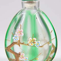 Chinese Enameled Green Cut to Colorless Glass Snuff Bottle, Qing Dynasty