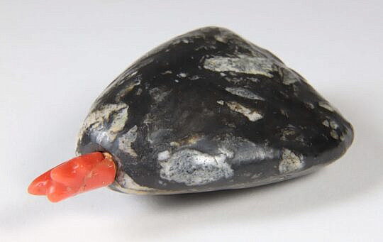 Chinese Puddingstone Snuff Bottle, Qing Dynasty