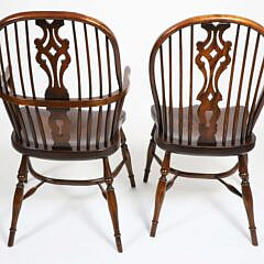 Set of 8 English Oak Bow Back Windsor Dining Chairs