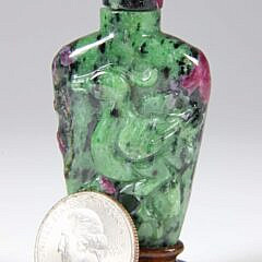 Chinese Amethyst in Green Matrix Snuff Bottle, Qing Dynasty