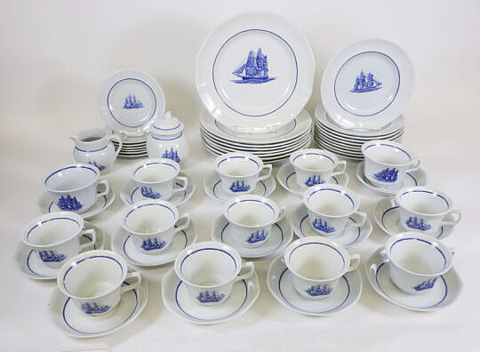 Wedgwood American Clipper Flying Cloud Blue and White China