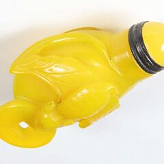 Chinese Yellow Glass "Bat & Coin" Snuff Bottle, Qing Dynasty
