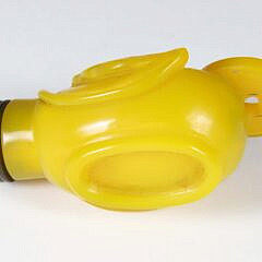 Chinese Yellow Glass “Bat & Coin” Snuff Bottle, Qing Dynasty