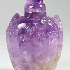 Chinese Carved Amethyst Quartz Snuff Bottle, Qing Dynasty