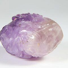 Chinese Carved Amethyst Quartz Snuff Bottle, Qing Dynasty