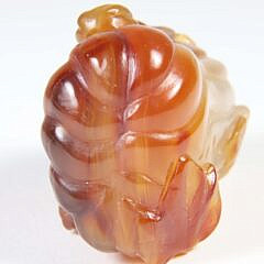 Chinese Carved Agate “Gourd” Snuff Bottle, Qing Dynasty
