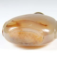 Chinese Agate Snuff Bottle, Qing Dynasty