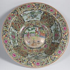 Rose Medallion Wash Basin Made for the Boston Market, 19th Century