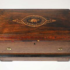 Etouffoirs en Acier Soit A Spiraux Drum and Bell Music Box, 19th Century