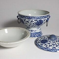 Chinese Export Blue and White Fruit Cooler, 19th Century