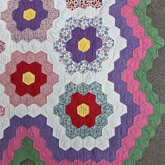 American Vintage Grandmother’s Flower Garden Quilt, circa 1930s