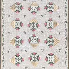 Vintage American Yellow Flower Basket Quilt circa 1930s