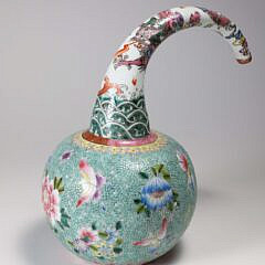 Chinese Auspicious Symbols Pot Teapot, Qing Dynasty