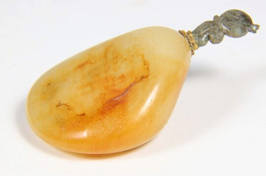 44-5712 Chinese Jade Pebble Snuff Bottle A 9373 JPG