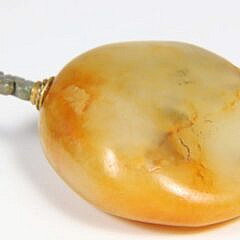 Chinese Jade Pebble Snuff Bottle, Qing Dynasty