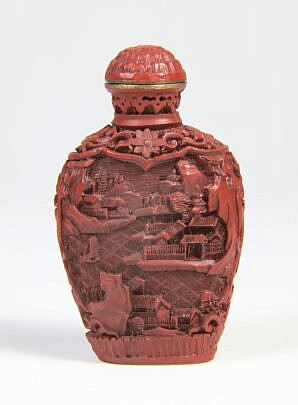 Chinese Cinnabar Lacquer Snuff Bottle, Qing Dynasty