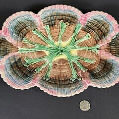 4884-955 Majolica Plate A