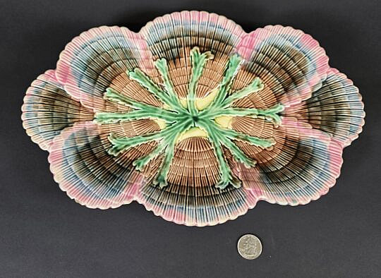 4884-955 Majolica Plate A