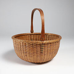 Exceedingly Rare Antique South Shoal Nantucket Lightship Basket, 19th century